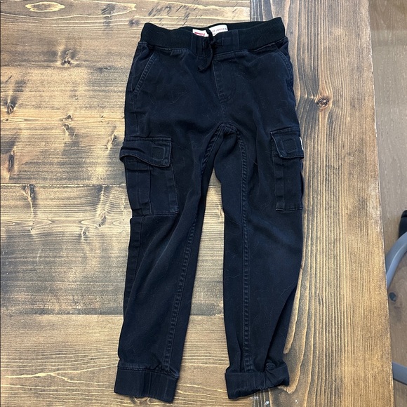 Levi's Girl Joggers - Picture 1 of 8